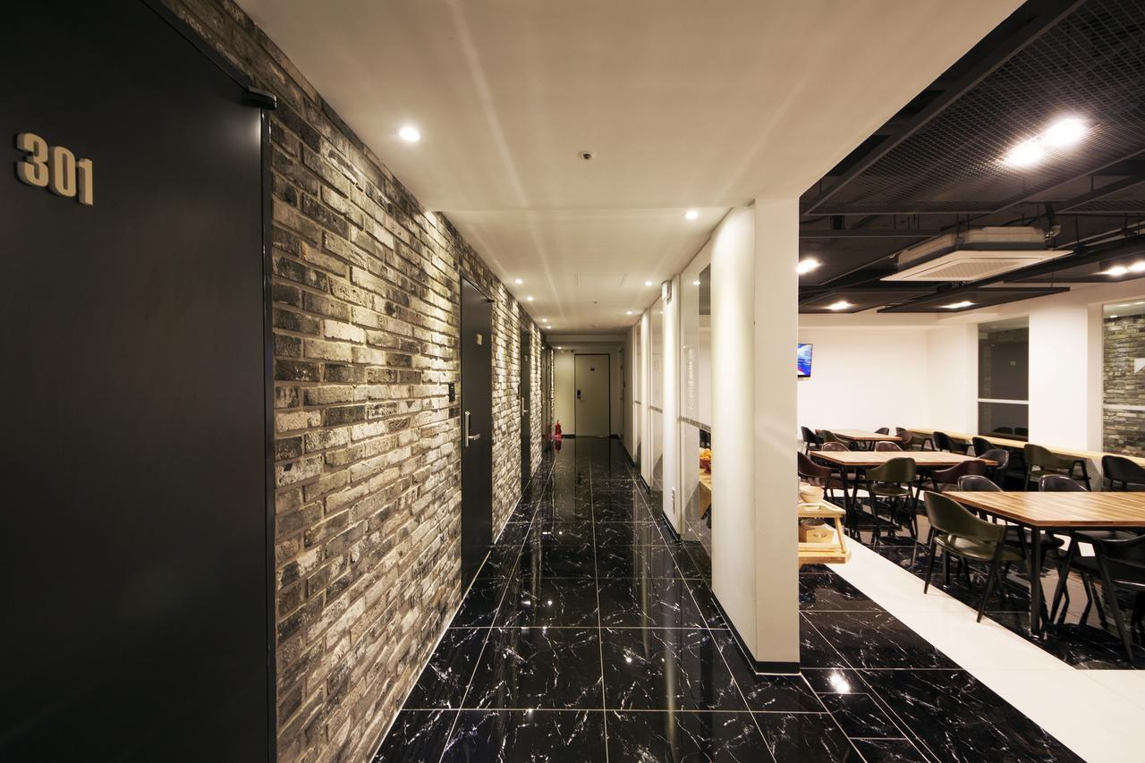 K-Grand Hostel Joszu Kültér fotó